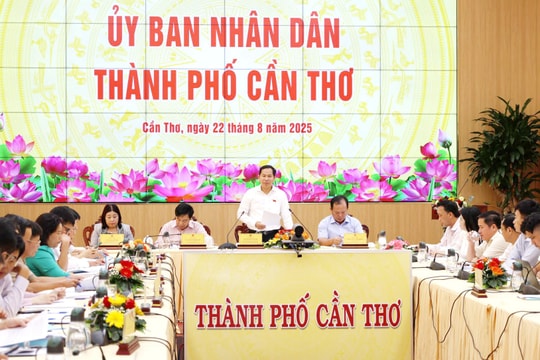 Ủy ban Kinh tế và Tài chính làm việc với UBND TP. Cần Thơ