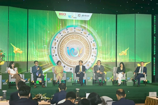 Chậm chuyển đổi xanh, doanh nghiệp sẽ đối diện rào cản