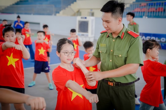 Điểm chuẩn năm 2025 Trường Đại học Kỹ thuật - Hậu cần Công an nhân dân cao nhất 25,21 điểm