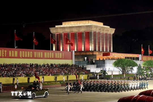 Second joint rehearsal of parade for National Day celebration held in Ba Dinh Square