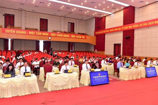 Tuyên Quang tạo thuận lợi để đội ngũ yên tâm công tác