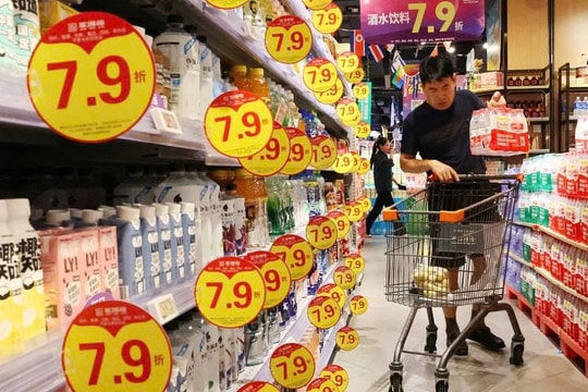Trung Quốc: Kinh tế tăng trưởng nhưng vì sao tiêu dùng vẫn ì ạch?