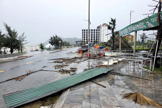 Hà Tĩnh trích hơn 8,5 tỷ đồng hỗ trợ người dân bị ảnh hưởng bão số 5