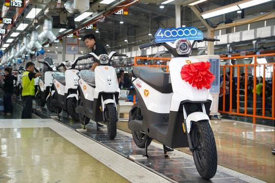 Yadea chính thức xuất xưởng chiếc xe hai bánh điện thứ 400.000 tại Việt Nam
