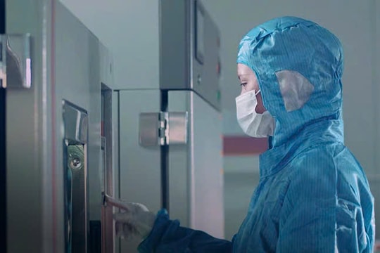 Lens Việt Nam tuyển dụng nhiều lao động điện tử