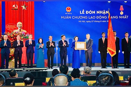 Tổng Bí thư Tô Lâm dự lễ kỷ niệm 80 năm thành lập Bộ Nội vụ