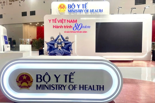 Gian trưng bày “Y tế Việt Nam - Hành trình 80 năm vì sức khỏe nhân dân”