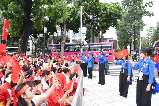 Thanh niên tình nguyện Thủ đô phấn khởi, tự hào thực hiện nhiệm vụ phục vụ A80