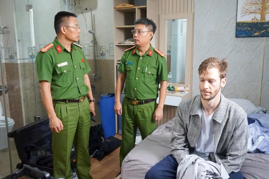 Bắt giữ đối tượng cướp tiệm kim hoàn PNJ trên đường Núi Thành sau 14 giờ gây án