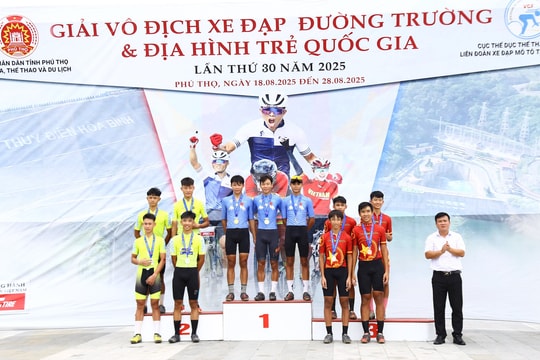 Bế mạc, trao giải Giải đua xe đạp đường trường và địa hình trẻ quốc gia lần thứ 30