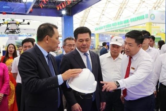 EVNHCMC tham gia cùng ngành điện Việt Nam giới thiệu các thành tựu nổi bật tại Triển lãm “80 năm hành trình Độc lập - Tự do - Hạnh phúc”