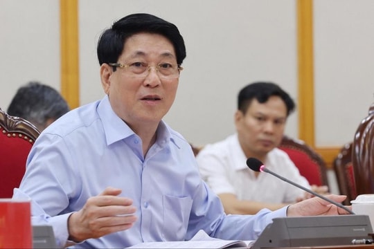 Chủ tịch nước Lương Cường chủ trì làm việc với Ban Thường vụ Tỉnh ủy Cao Bằng và Thành ủy Huế