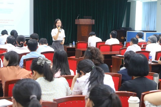 Tuyên truyền để người dân “hiểu, tin và đồng hành”