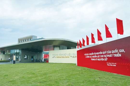 "Trái tim số" - biểu tượng khát vọng vươn mình của dân tộc