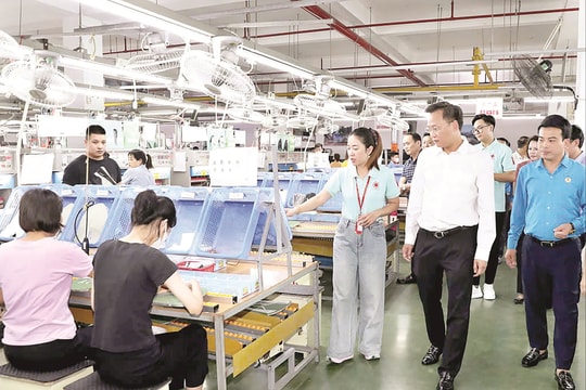 80 năm sắt son một niềm tin!