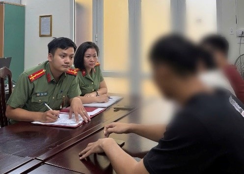 Xử lý nam thanh niên đăng tải thông tin sai sự thật về bác cựu chiến binh 90 tuổi không được xem diễu binh