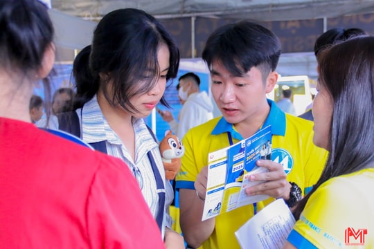 Bộ GD-ĐT gia hạn mở hệ thống hỗ trợ tuyển sinh chung đến ngày 2/9