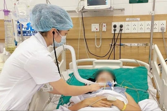 Tiêm botox làm đẹp sai cách, 2 người phụ nữ liệt toàn thân, suy hô hấp