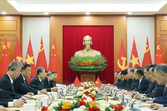 Tổng Bí thư Tô Lâm tiếp Ủy viên Trưởng Nhân đại toàn quốc Trung Quốc Triệu Lạc Tế