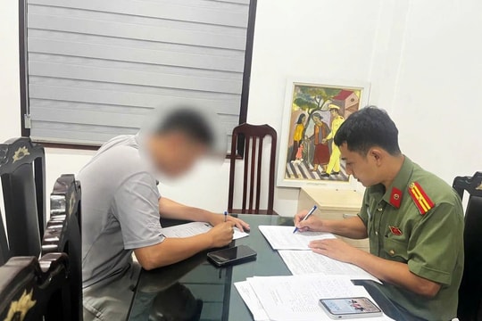 Xử lý đối tượng đưa tin sai sự thật về “biểu tình đòi phát vé c hương trình Việt Nam trong tôi ” tại Nhà hát Lớn Hà Nội