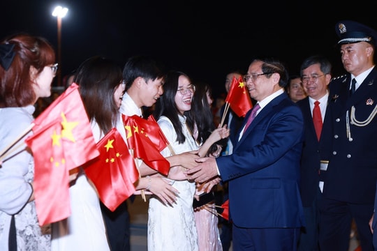 PM Pham Minh Chinh arrives in Tianjin, beginning working trip to attend SCO Summit