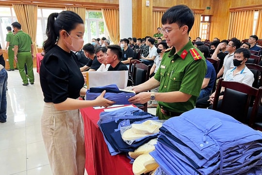 Công an Hà Nội công bố quyết định đặc xá đợt 2 năm 2025