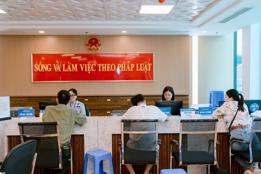 Hà Nội chấn chỉnh tình trạng lạm dụng yêu cầu nộp bản sao có chứng thực