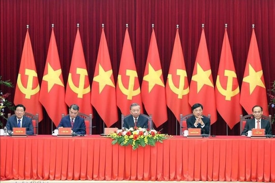 Tổng Bí thư Tô Lâm tiếp Trưởng đoàn chính đảng các nước