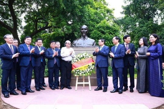 Strength of unity leads Vietnamese nation to every victory: Indian expert