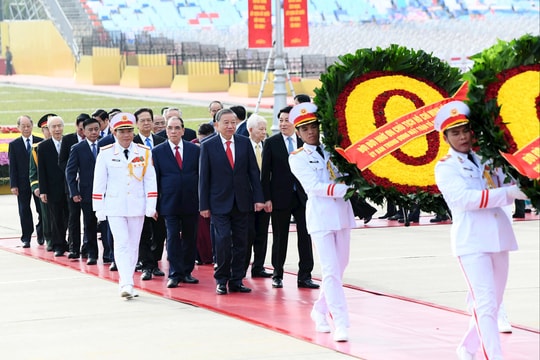 Lãnh đạo Đảng, Nhà nước vào Lăng viếng Chủ tịch Hồ Chí Minh nhân kỷ niệm 80 năm Quốc khánh 2/9