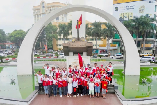 Đắk Lắk rực rỡ sắc cờ kỷ niệm 80 năm Quốc khánh