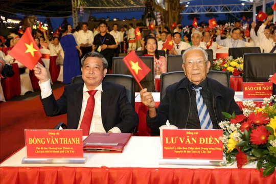 Cần Thơ tổ chức chương trình nghệ thuật đặc biệt kỷ niệm 80 năm Cách mạng Tháng Tám và Quốc khánh 2/9