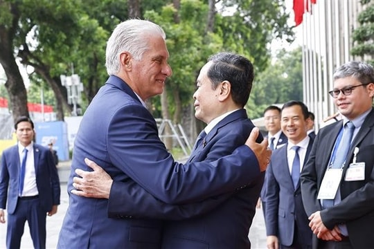 Vietnam determined to strengthen friendship with Cuba