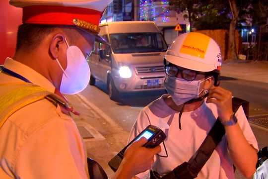 TP. Hồ Chí Minh xử phạt gần 2.000 trường hợp vi phạm nồng độ cồn dịp lễ