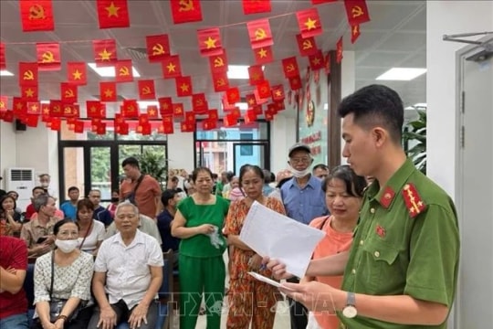 All communes, wards complete fund withdrawals for National Day gifts