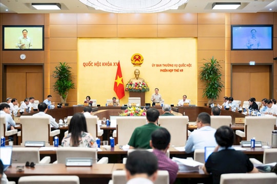 Thể chế hóa “bộ tứ Nghị quyết chiến lược”, mở đường cho kinh tế không gian tầm thấp