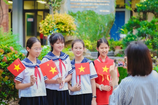 Những khoản tiền nhà trường được phép thu trong năm học mới