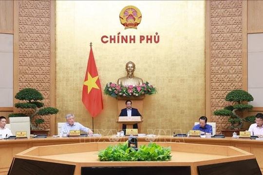 Thủ tướng Phạm Minh Chính: Nắm chắc tình hình, phản ứng chính sách kịp thời để đạt mục tiêu tăng trưởng năm 2025