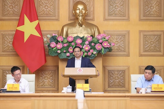PM works with Policy Advisory Council on macroeconomic stability
