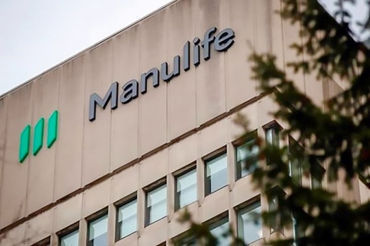 Manulife giảm lợi nhuận trong 6 tháng đầu năm 2025