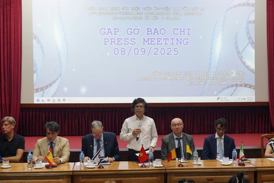 Làn gió mới từ những nhà làm phim tài liệu trẻ Việt Nam