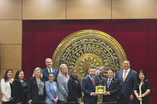NA Vice Chairman welcomes US’s Oregon State Representative