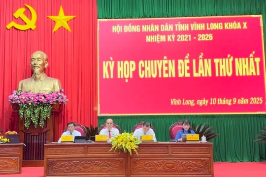 Hỗ trợ nông dân và cán bộ công chức ổn định sau sáp nhập