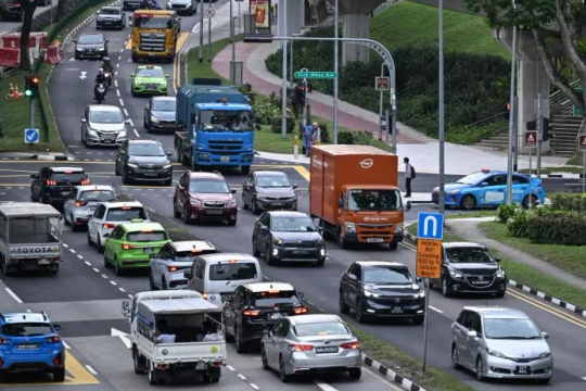 Singapore steps up electric vehicle promotion programmes