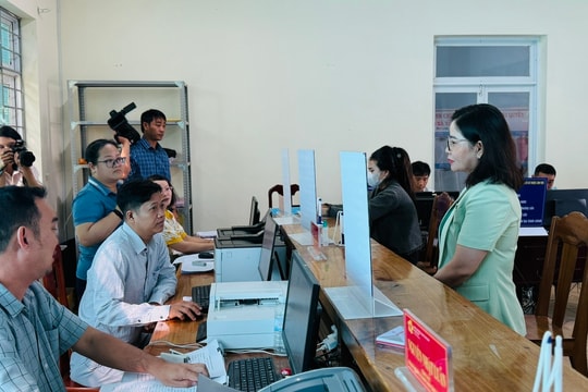 Đoàn ĐBQH tỉnh Đắk Lắk khảo sát hoạt động chính quyền hai cấp sau sắp xếp đơn vị hành chính