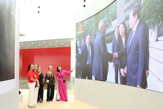 Công nghệ hiện đại góp phần khắc họa sinh động lịch sử và sứ mệnh của Quốc hội Việt Nam