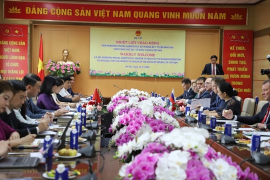 Bộ trưởng Bộ Y tế Đào Hồng Lan hội đàm song phương với Bộ trưởng Bộ Y tế Liên bang Nga Mikhail Murashko