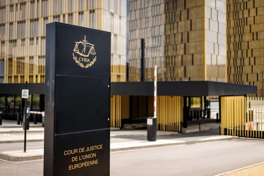 Khí đốt, hạt nhân và bài toán “xanh” của châu Âu