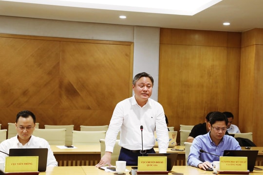 Đặt con người vào vị trí trung tâm chuyển đổi số