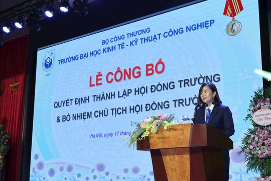 Bộ GD-ĐT đề nghị tạm dừng quy hoạch, bổ nhiệm Chủ tịch, Phó Chủ tịch Hội đồng trường